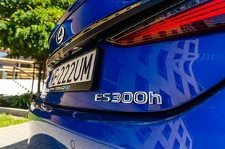 Lexus ES300h F Sport