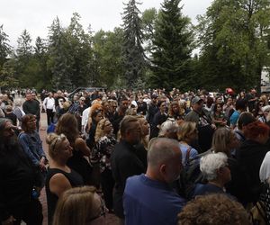 Pogrzeb Joanny Kołaczkowskiej. Ostatnie świeckie pożegnanie gwiazdy