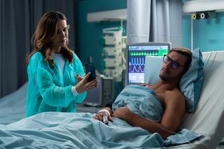 Na dobre i na złe odc. 865: Hania (Marta Żmuda Trzebiatowska), Miłosz (Mikołaj Roznerski)