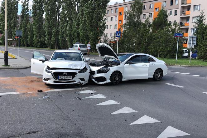 Rzeszów: Kolizja na skrzyżowaniu ulic Mieszka I i Monte Cassino