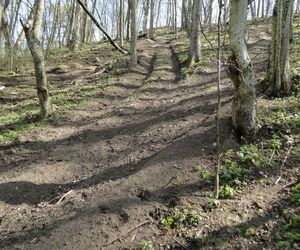 Obiekt na Mazurach ma ponad 2 tysiące lat. Jest regularnie dewastowany
