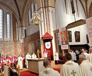 Ingres abp. Wiesława Śmigla do kamieńskiej katedry