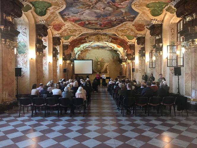 Konferencja Europejskiego Stowarzyszenia Starszych Studiujących.