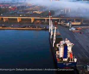 Antarktyka, moduły w kontenerach dotarły na Wyspę Króla Jerzego