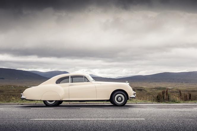 Bentley Continental GT Speed 2016 i Bentley R-Type Continental 1952