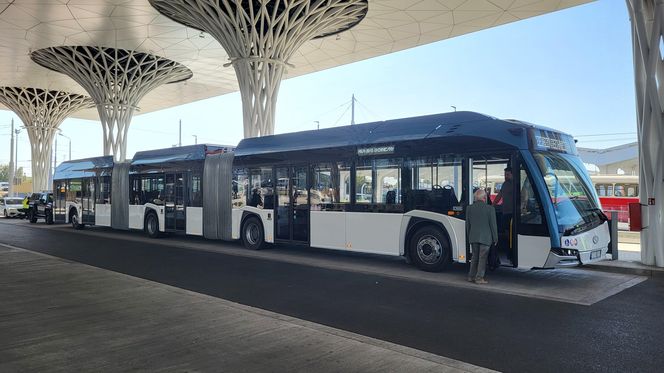 Takiego autobusu w Lublinie jeszcze nie było! On jeden jest jak dwa zwykłe