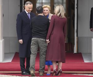 Zełenski z żoną w Pałacu Prezydenckim. Tak przywitał ich Duda