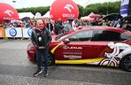 Kolarskie święto opanowało Wrocław. Tour de Pologne wystartował mimo kapryśnej pogody