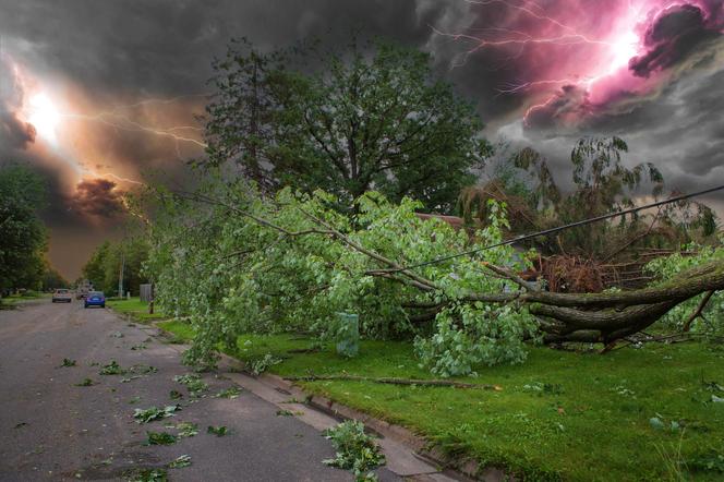 Załamanie pogody to kwestia godzin. Alerty meteo dla całej Polski