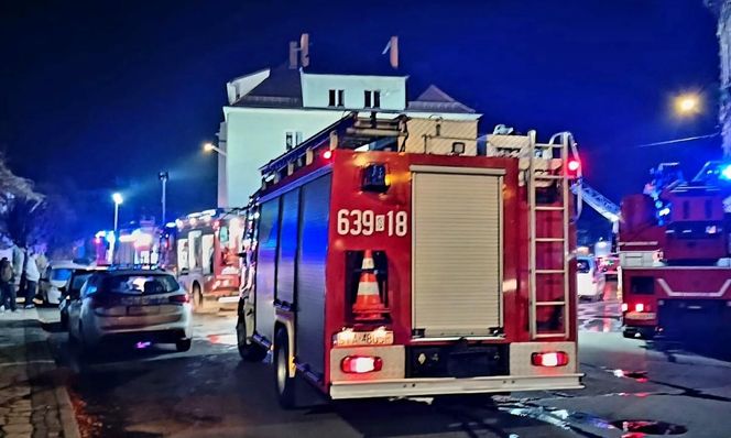 Pożar budynku w centrum Tarnowskich Gór