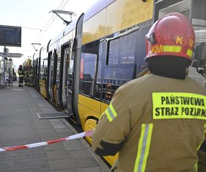  Zderzenie tramwajów w centrum Warszawy. 13 osób rannych, ruch tramwajowy wstrzymany