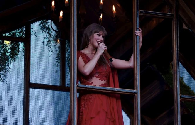 Taylor Swift pierścionek