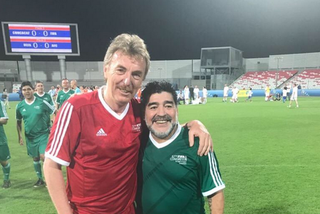 Zbigniew Boniek kontra Diego Maradona! Turniej legend w Bahrajnie [ZDJĘCIE]