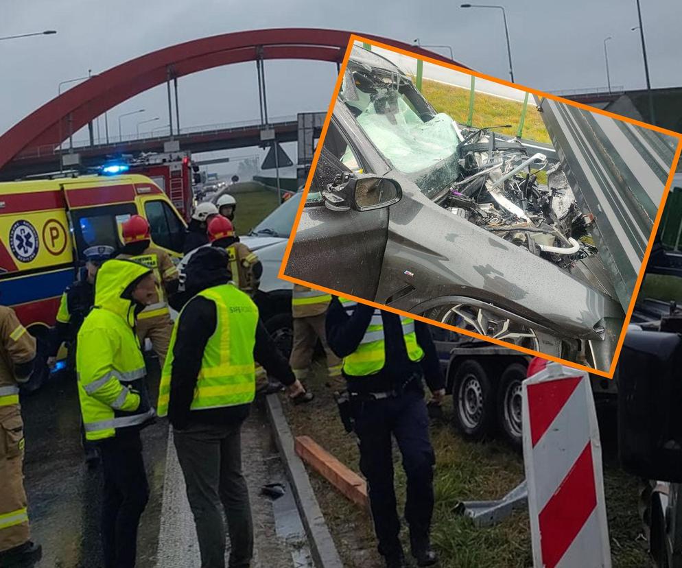 BMW rozbite w wypadku na A1! 39-latek huknął w dwa pojazdy obsługi autostrady [ZDJĘCIA]