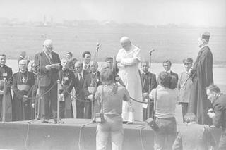 Pielgrzymki Jana Pawła II do Polski. Zobacz archiwalne zdjęcia!