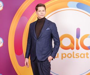 Był czarnym koniem Tańca z Gwiazdami. Teraz na ściance pokazał żonę i dzieci