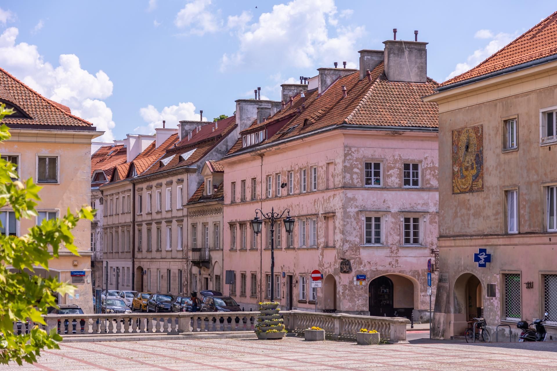 Mariensztat w Warszawie - zdjęcia. Niewykorzystany potencjał w centrum miasta
