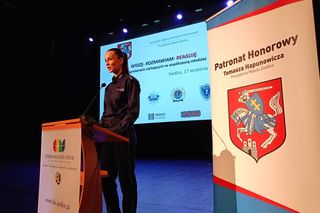 Kampania profilaktyczna Widzę-Rozmawiam-Reaguję kierowana jest i do dzieci, i do młodzieży, i do dorosłych