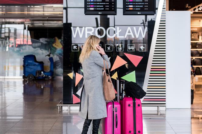 Wizz Air zawiesza trzy połączenia z Wrocławia