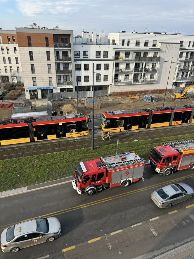 Zderzenie dwóch tramwajów w Warszawie. Wiele osób rannych