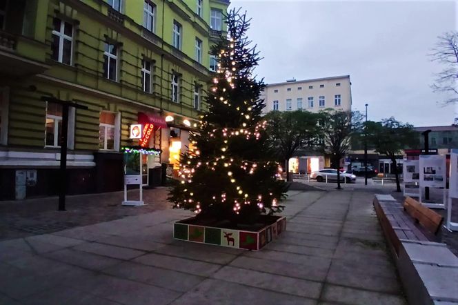 Skromne iluminacje świąteczne w Szczecinie