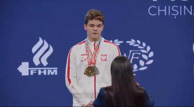 Mistrzostwa Europy U15 w Podnoszeniu Ciężarów w Mołdawii. Igor Garbowski z Piekar Śląskich z dwoma medalami