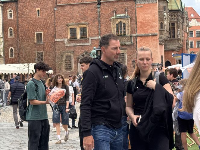 Wrocław żyje finałem Ligi Konferencji Europy. Kibice Betisu i Chelsea już w strefach kibica!