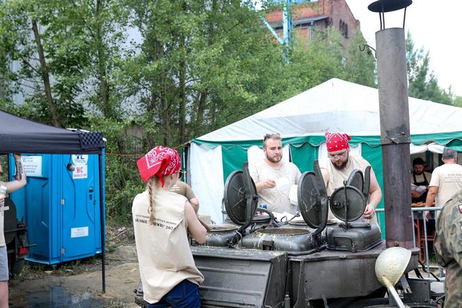 Śląskie Manewry 2024. Miłośnicy militariów spotkali się w Bytomiu