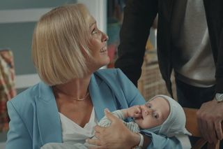 M jak miłość odc. 1876. Dorota (Iwona Rejzner), Antoś (Mark Myronenko), Bartek (Arkadiusz Smoleński)