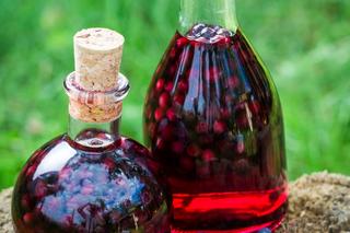 Nalewka z czarnych jagód