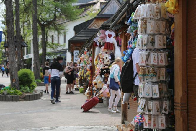 Arabowie pokochali Zakopane. Kelnerka zauważyła ciekawą rzecz. Zaskakujące!