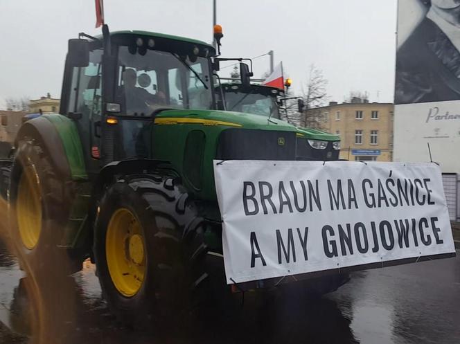 Setki traktorów na ulicach Leszna. Trwa ogólnopolski protest rolników