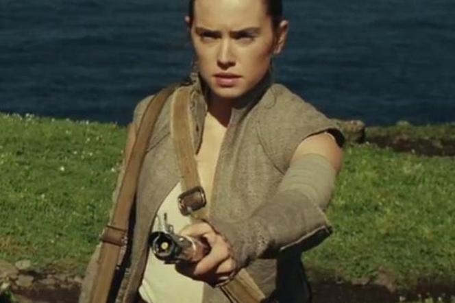 Gwiezdne Wojny 8 – Daisy Ridley chwali Luka Skywalkera! Co w Star Wars VIII?