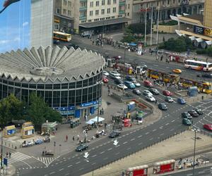 Aż trudno uwierzyć, że tak 20 lat temu wyglądała Warszawa. Miasto nie do poznania!