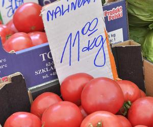 Ceny warzyw i owoców zwalają z nóg! Drożyzna na warszawskich bazarach 