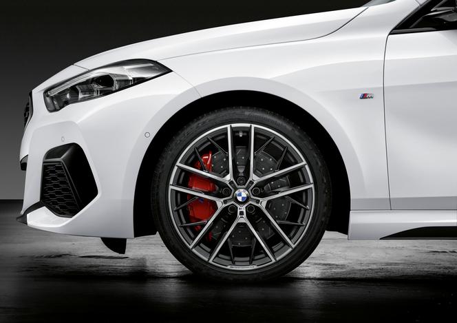 BMW serii 2 Gran Coupe z akcesoriami M Performance