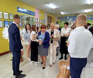 Jubileusz 40-lecia połączony był ze świętem szkoły, ponieważ obchodzi ona również 28. rocznicę nadania imienia.