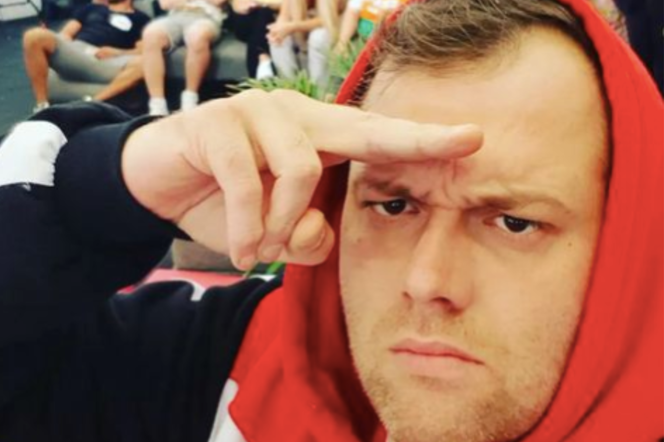 Gwiazdor show Googlebox mocno schudł. Zaczynał ważąc 130 kg