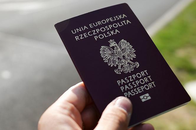 Od kiedy nowe paszporty 2018? Czy trzeba wymienić stare?