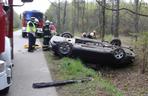 Tragiczny wypadek: Kierowca bmw dachował. 26-latek zginął na miejscu