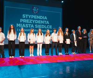 Blisko 700 najzdolniejszych siedleckich uczniów z nagrodami za dokonania w nauce!