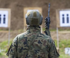 Mieszkańcy otrzymali alert RCB. Możliwe odgłosy strzałów i loty helikopterów
