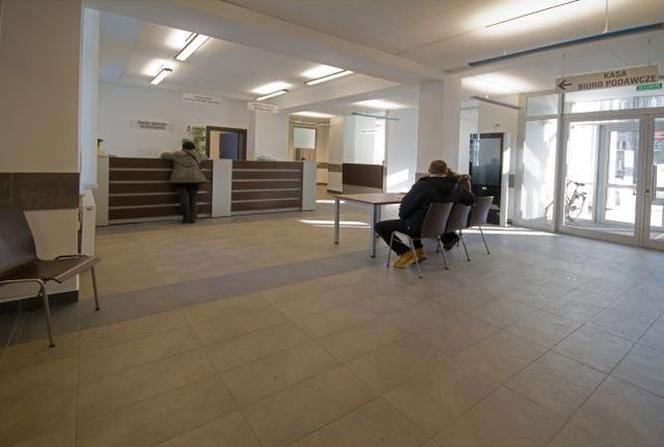 Uciekł z sali sądowej w Stalowej Woli. Piotr M. ma bogatą przeszłość kryminalną! Dlaczego został rozkuty? 