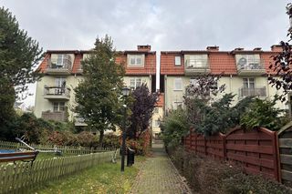 20 lat temu za ogrodzeniem zatrzymał się czas. Polana Świemirowska była spełnieniem marzenia o prestiżu i bezpieczeństwie