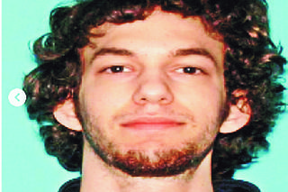 Kimiński dźgnął policjanta w twarz