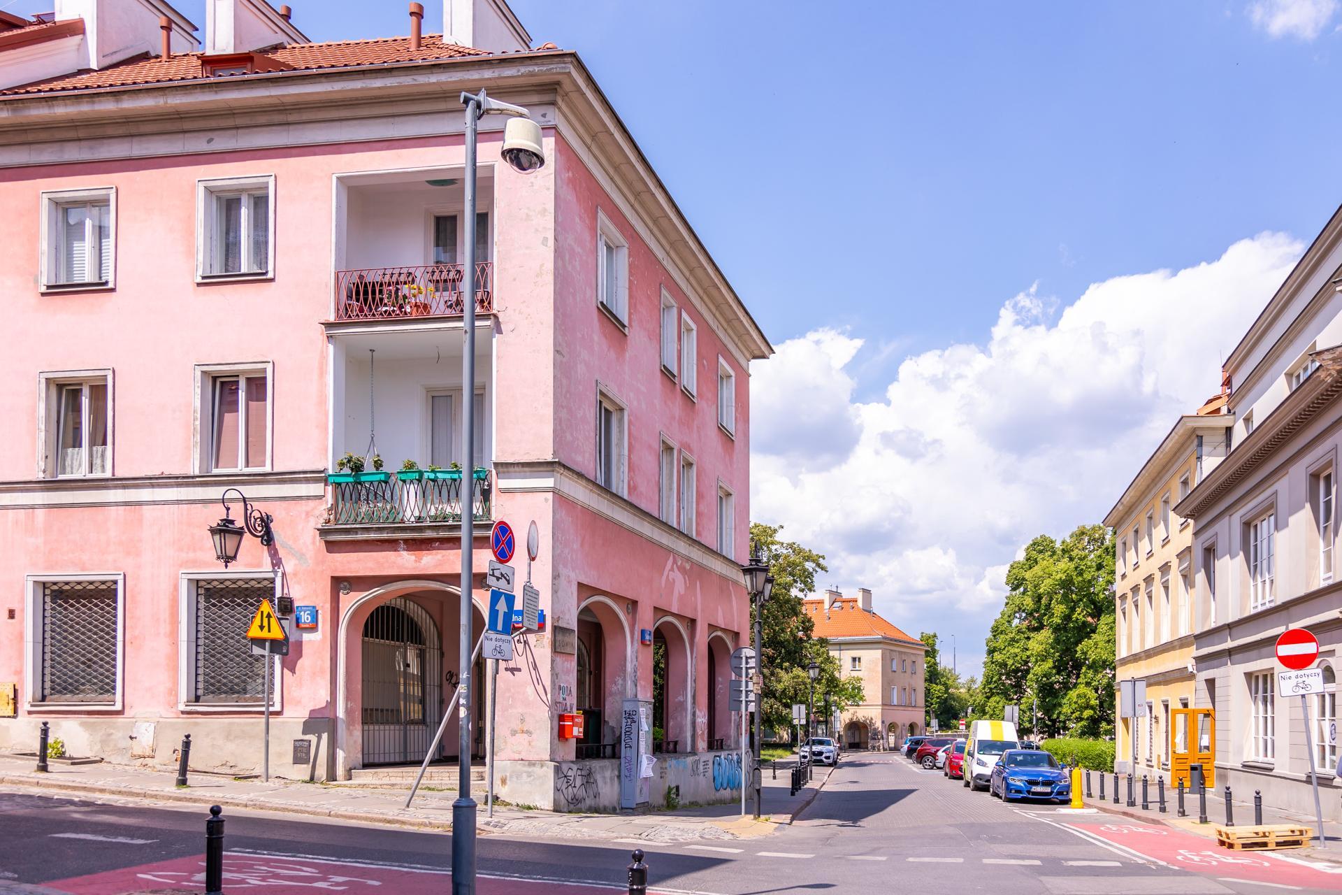 Mariensztat w Warszawie - zdjęcia. Niewykorzystany potencjał w centrum miasta