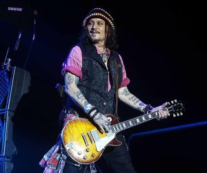 Johnny Depp dorównuje umiejętnościom Joe Perry'ego i Jeffa Backa? Odważne stwierdzenie Alice'a Coopera!