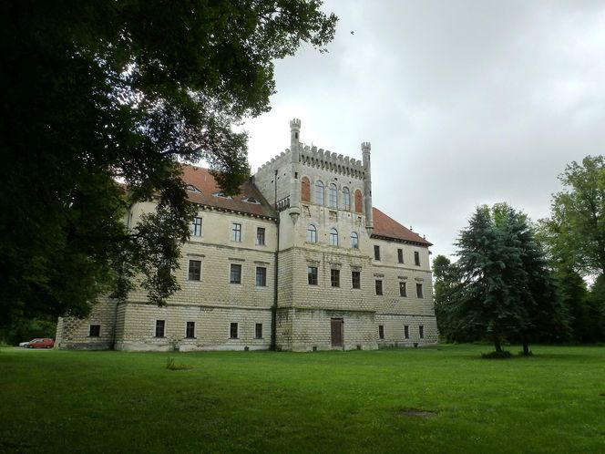 W tym mieście w Małopolsce mieszka mniej osób niż na wsiach. Leży blisko Krakowa