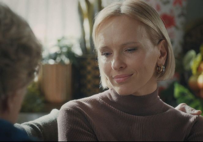 M jak miłość, odcinek 1870: Dorota (Iwona Rejzner), Barbara (Teresa Lipowska)