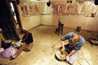 Krakowscy archeolodzy z UJ uratowali malowidła Majów z okresu kolonialnego
